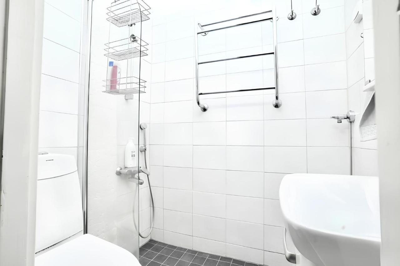 Stylish Studio At The Heart Of Leilighet Helsingfors